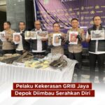 Polres Metro Depok Buru Empat Anggota Ormas Terkait Penganiayaan dan Pembakaran Mobil Polisi