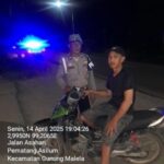 IMG-20250414-WA0091 Polsek Bangun Gelar Patroli Blue Light Malam: Antisipasi Balap Liar dan Kejahatan, Bukti Polri Hadir!