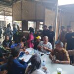 b90d7736-1cc5-4e5d-8a1b-f1ee22ca7615 Demo Perbaikan Jalan Limau Mungkur Berakhir Damai, Pemerintah Deli Serdang Janji Perbaikan