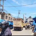 b67e873c-264b-42f5-a096-4239c4ef758c Bobroknya Penegakan Hukum di Bilah Hulu: Truk Maut TBS Merajalela, Polisi dan Pejabat Bungkam!