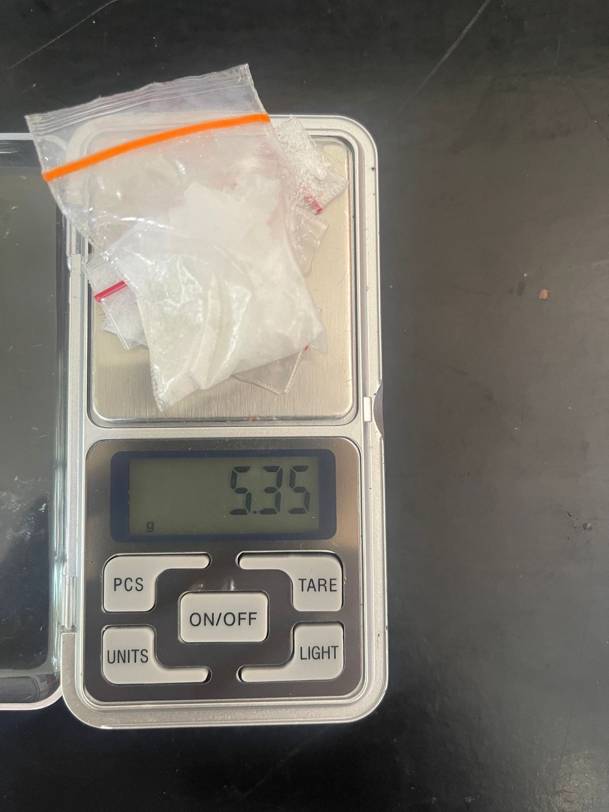 Foto Barang bukti Narkoba dengan barang timbang