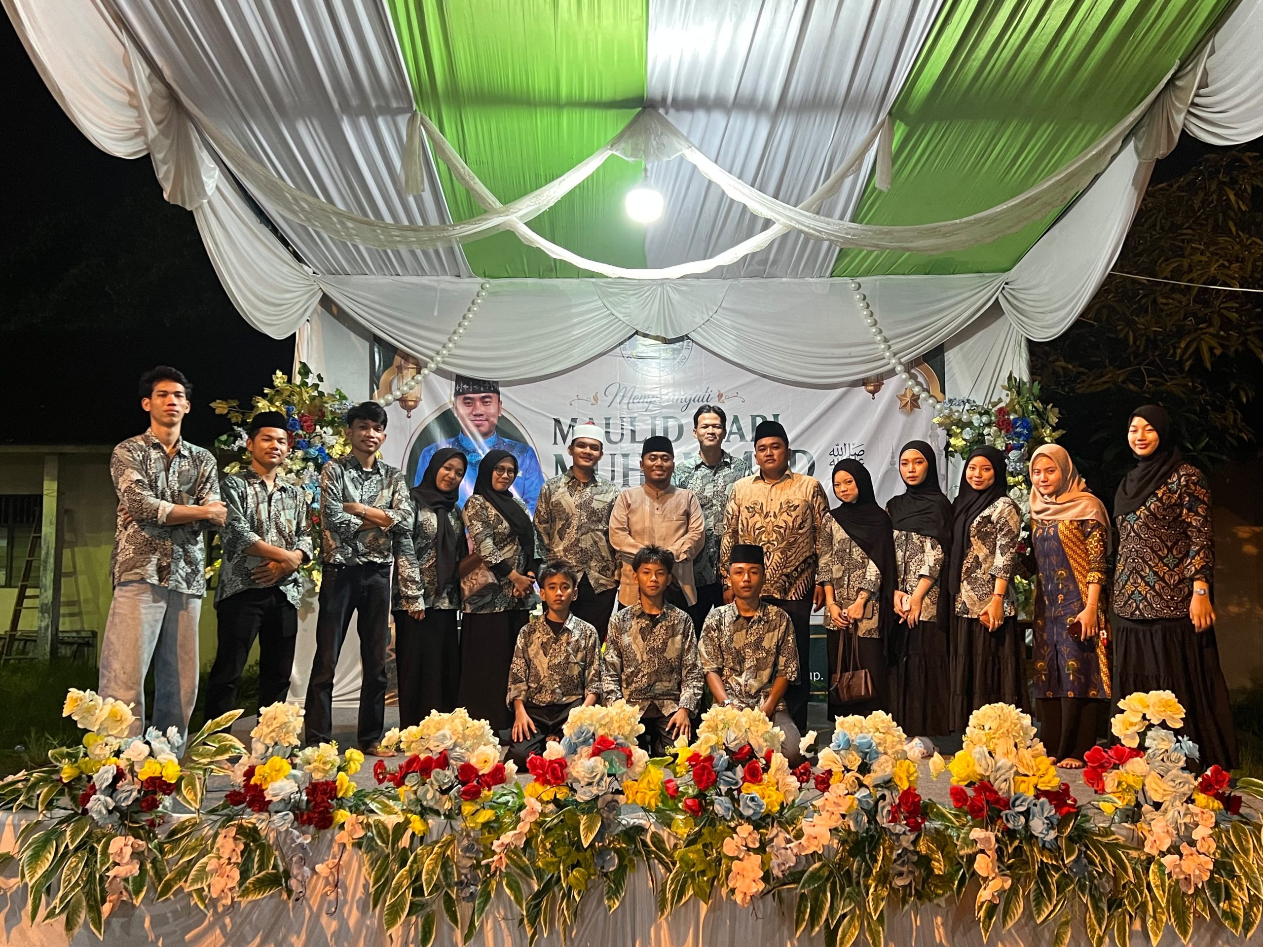 IMG-20260920-WA0002 Momen Penuh Khidmat, Remaja Masjid Silaturahmi Medan Labuhan Sukses Gelar Maulid Nabi Muhammad SAW 1448 H