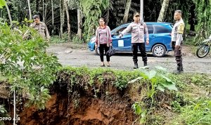 IMG-20261030-WA0075 Tanggap Bencana, Pemkab Simalungun Tinjau Longsor di Kecamatan Silou Kahean: Keselamatan Masyarakat Jadi Prioritas